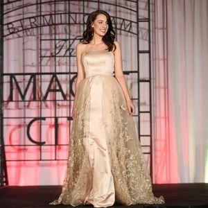 Sherri Hill Size 2 Gown